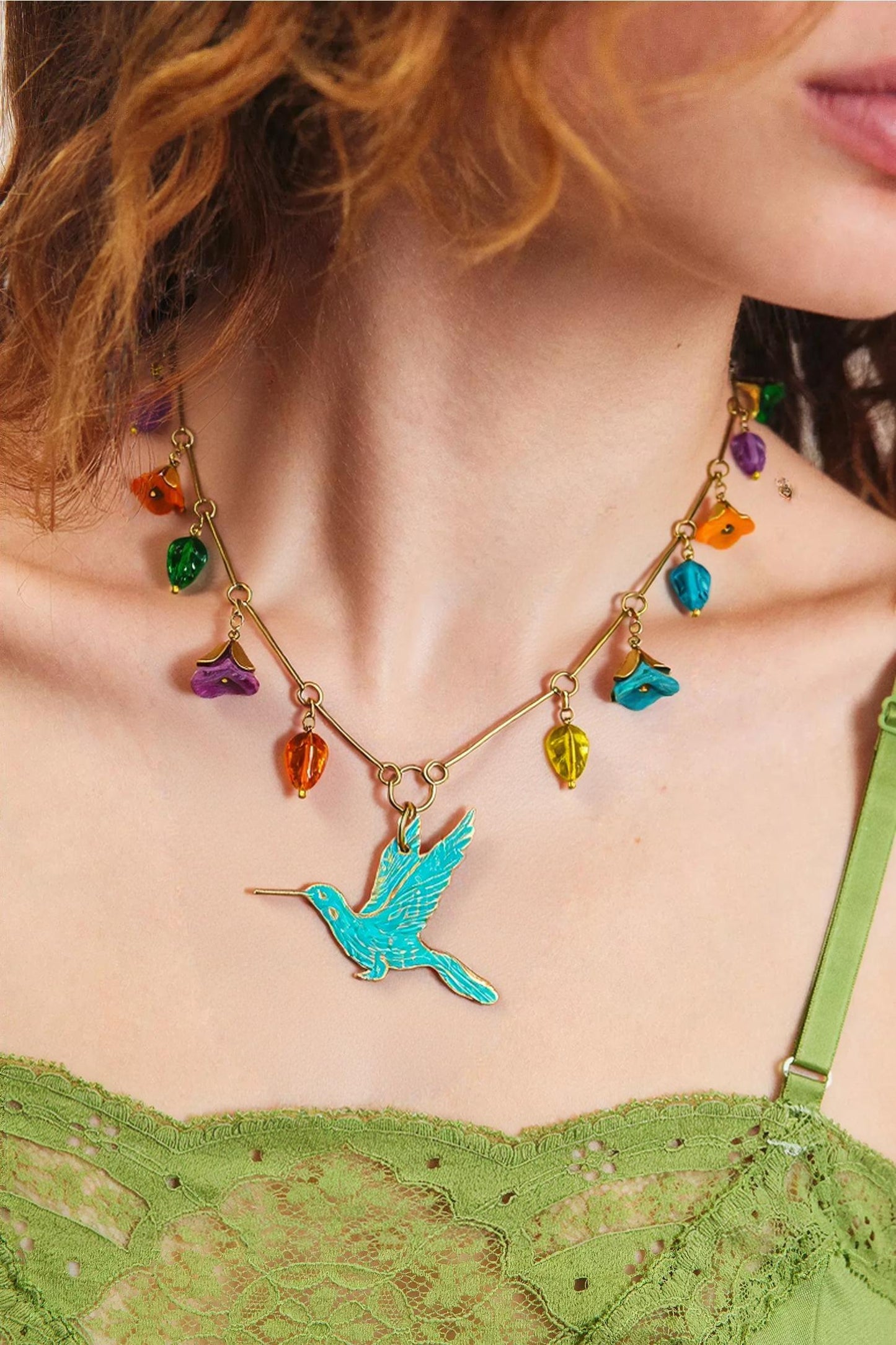 ✨ Collar Aura Colibrí Verdigris