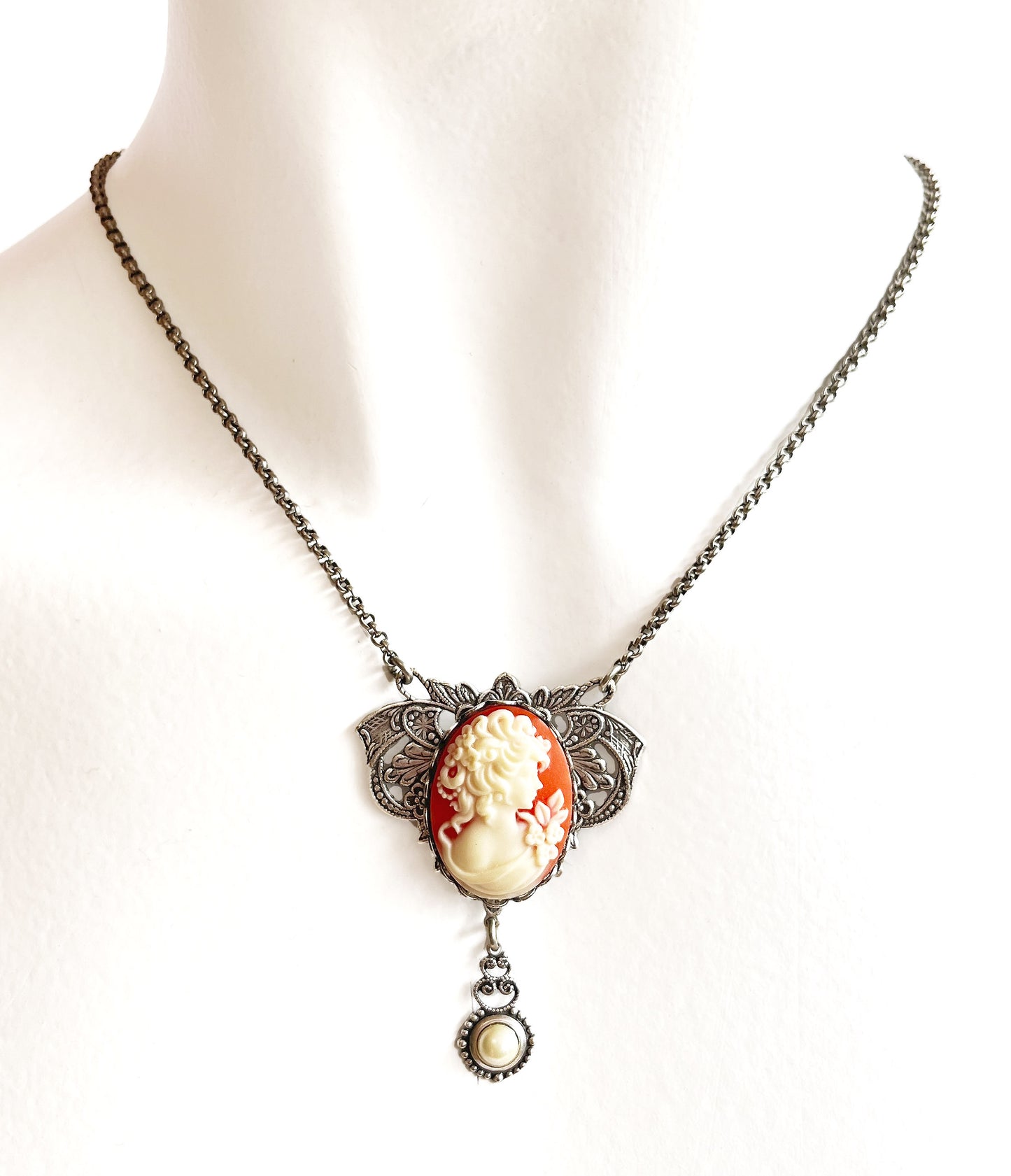 Collar Colgante Camafeo Rojo