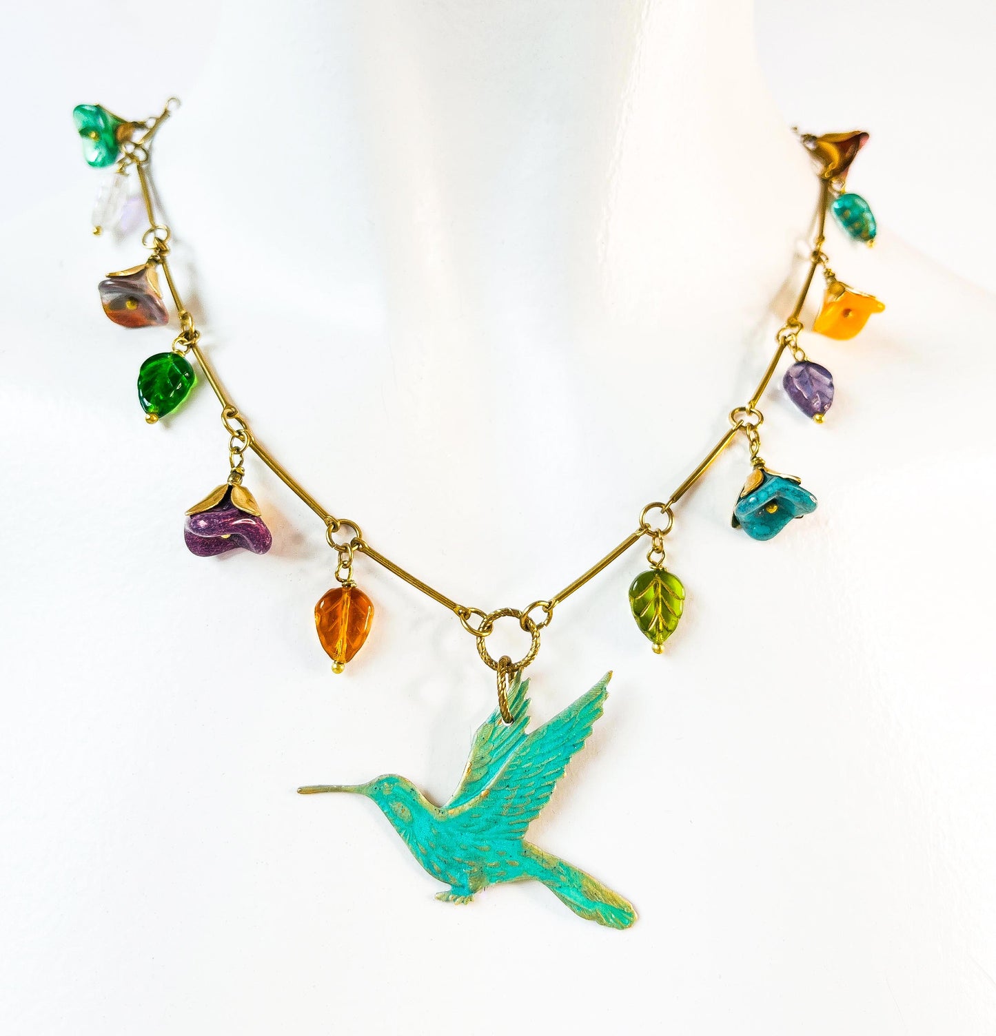 ✨ Collar Aura Colibrí Verdigris