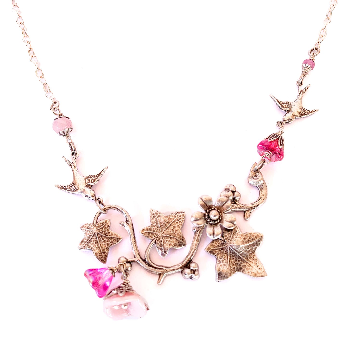 Collar Pechera Rama Florida y Golondrinas