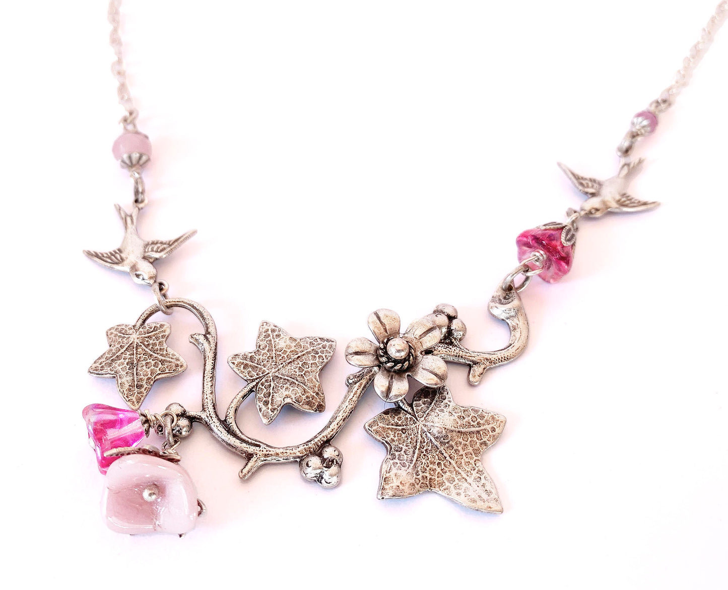 Collar Pechera Rama Florida y Golondrinas