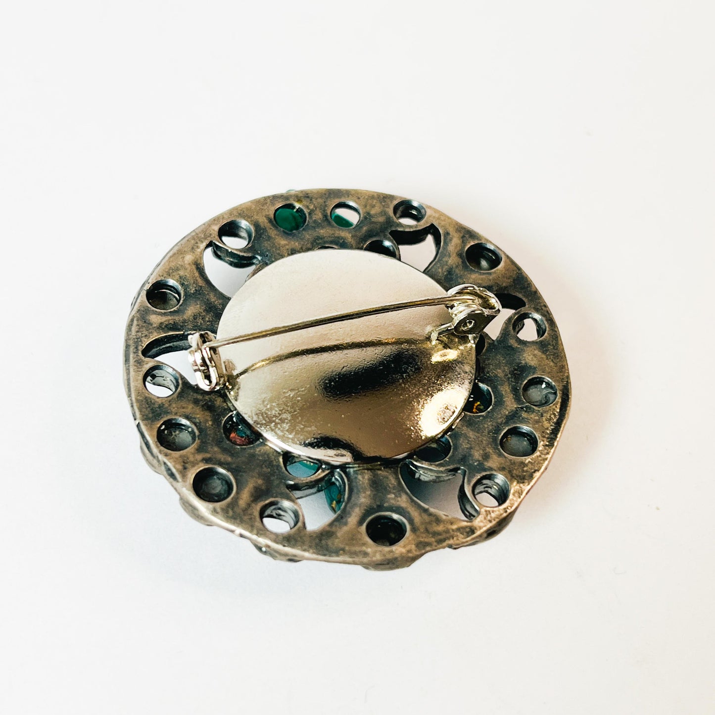 Broche Redondo de Flores