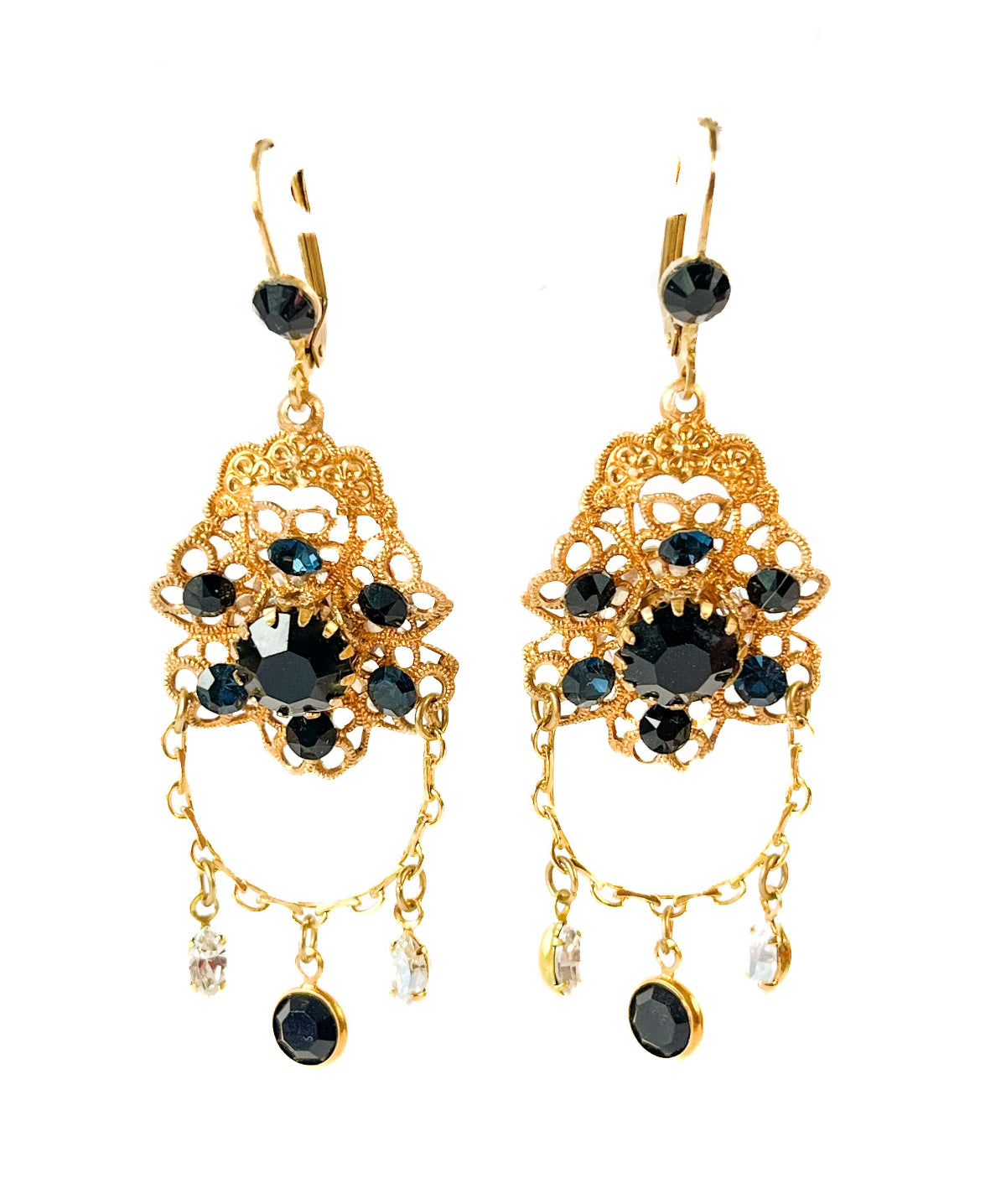 aros vintage filigrana dorada cristales negros,