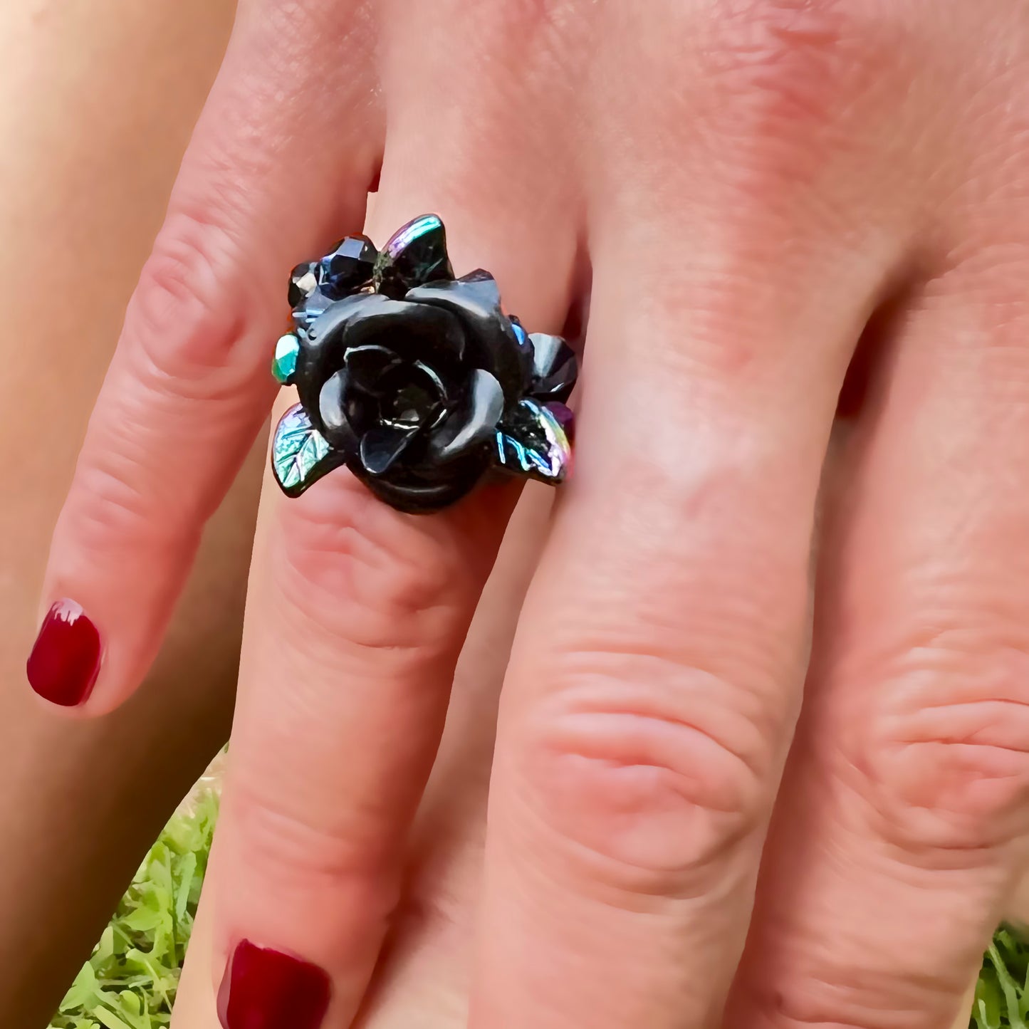 Anillo Rosa Negra Solitaria