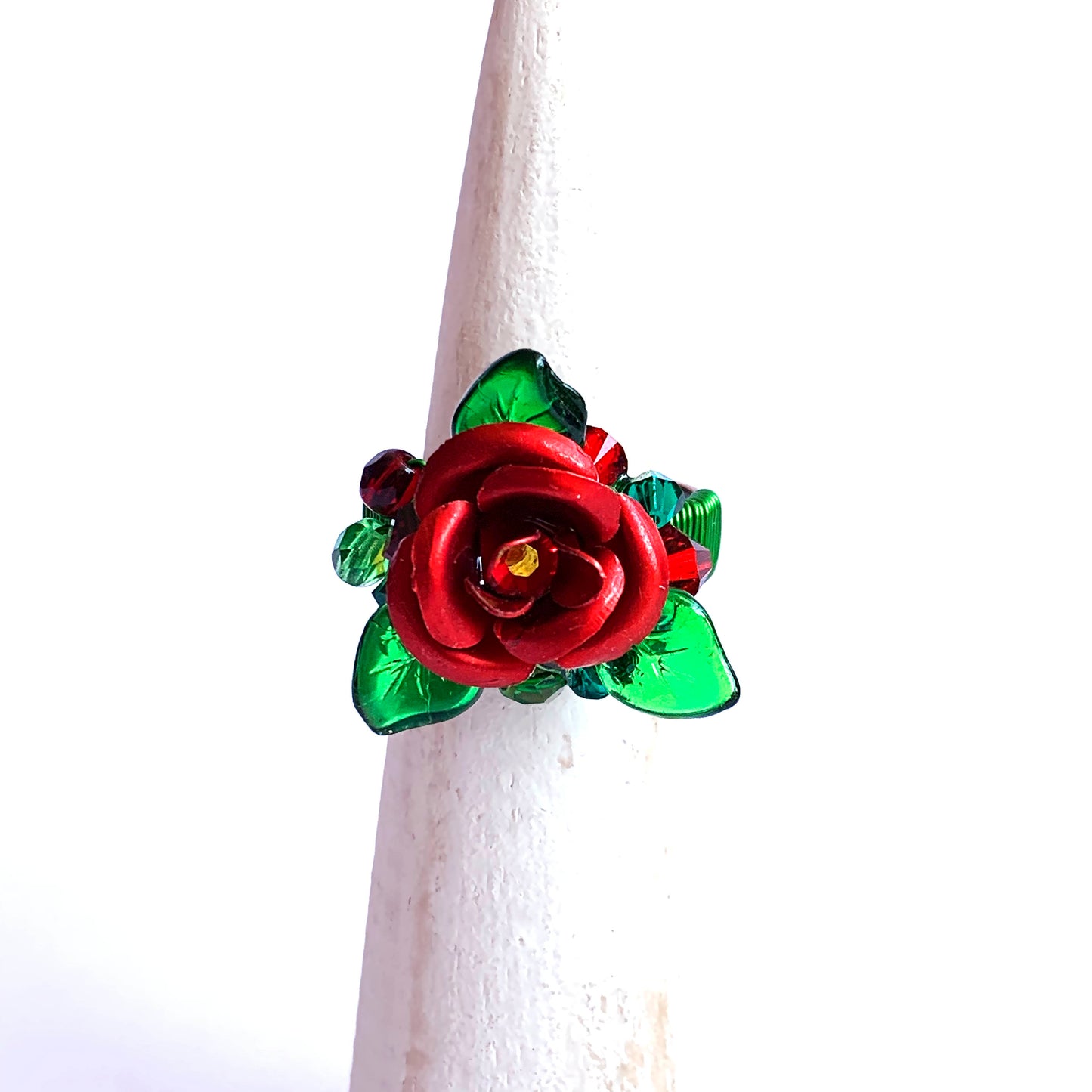 Anillo Rosa Solitaria Roja