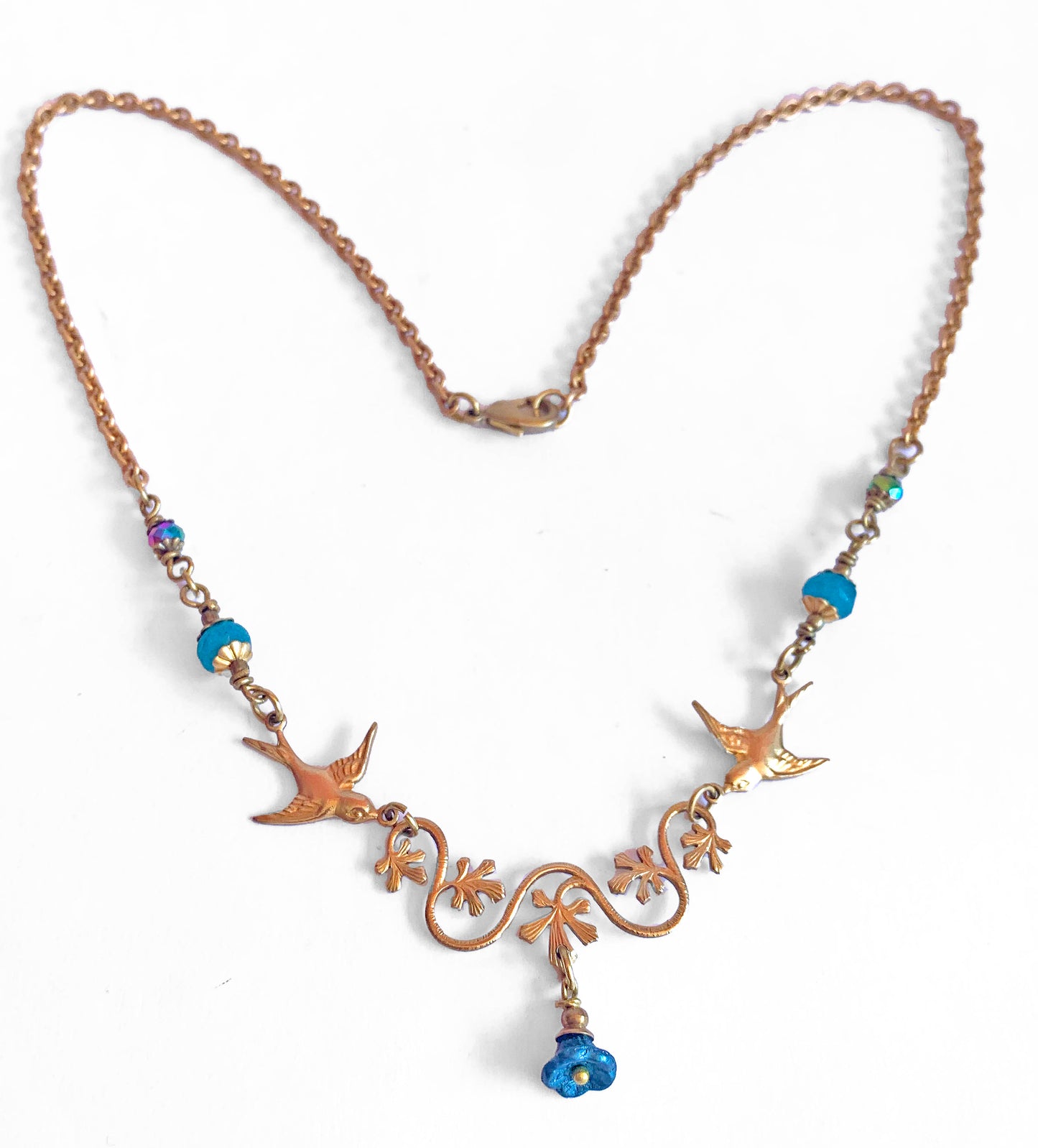 Collar Rama en Flor y Golondrinas