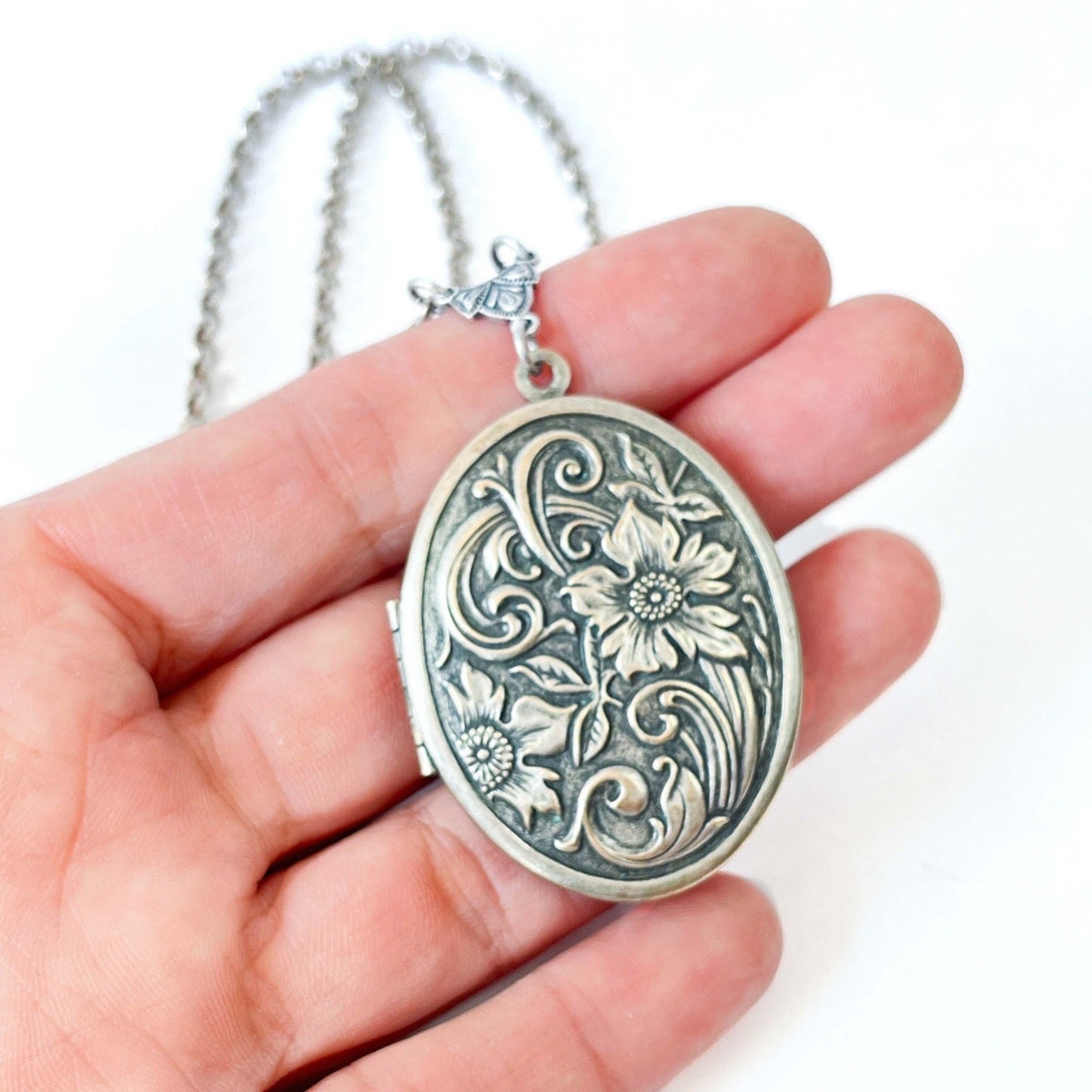 Relicario Vintage Baño de Plata Pieza Única Coleccionable