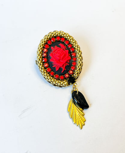 Cameo Pins
