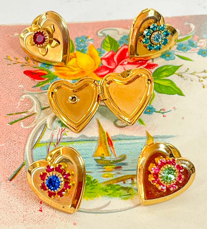 Prendedor Pin de Relicario Corazón Dorado
