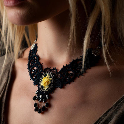 Collar Pechera "Nocturne" *Pieza Única