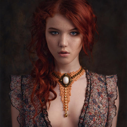 Collar Madame Opaline