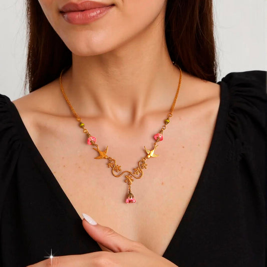 Collar Rama en Flor y Golondrinas