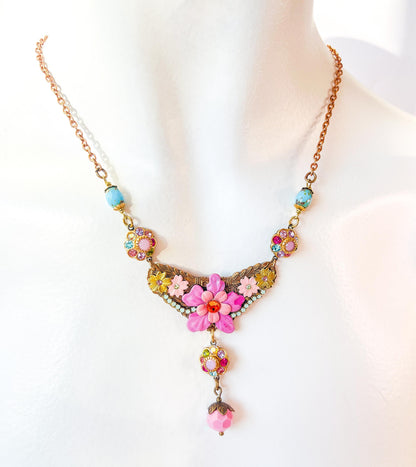 Rose d’Époque – Collar Floral Vintage con Cristales Swarovski