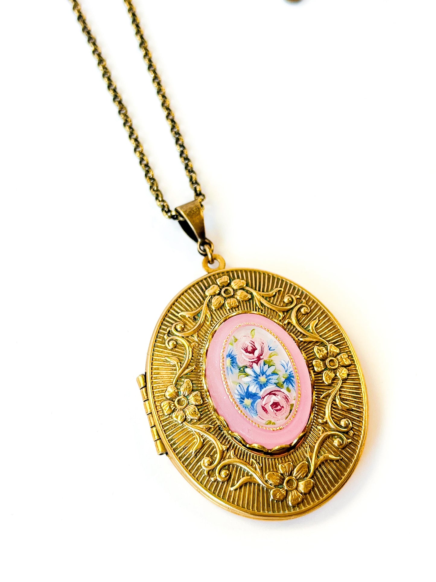 Collar Relicario Jardín Secreto II - Pieza Única de Colección