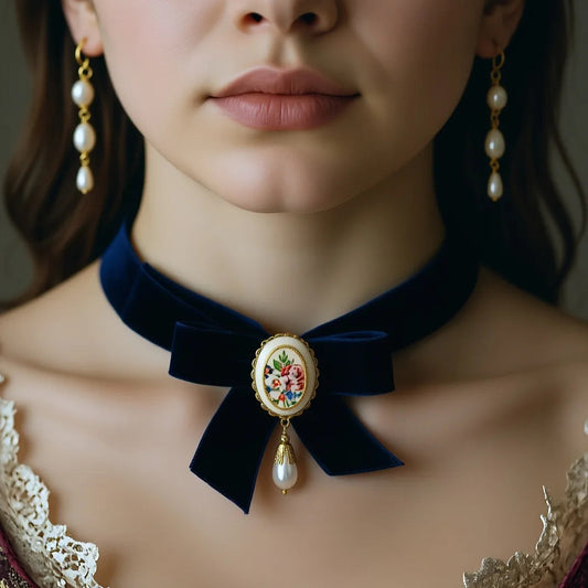 Collar Camafeo Floral “Claire”