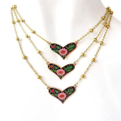 Collar Colgante Corazón Esmaltado Japonés