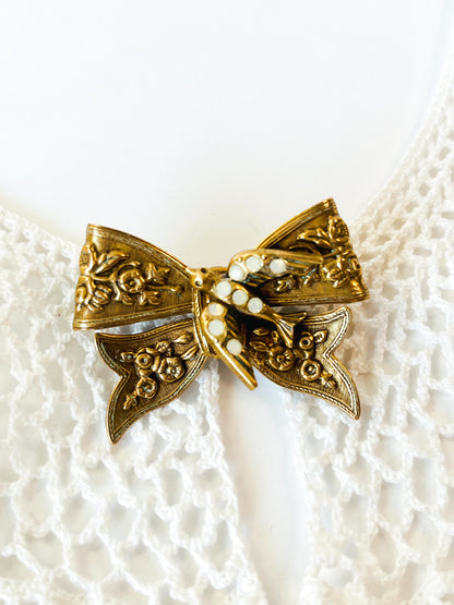 Prendedor Rosetón Vintage con Pajarito