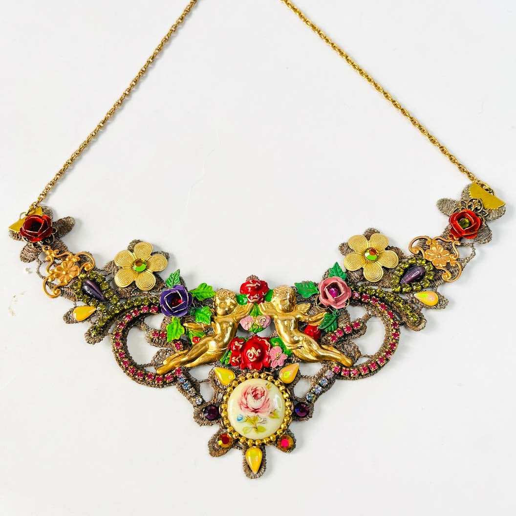 Collar El Jardín de los Ángeles | Joya Floral de Autor