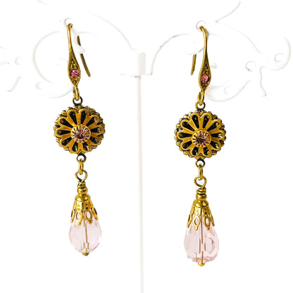 Aros Lágrima en Rosado - Joyería Inspirada en Bridgerton