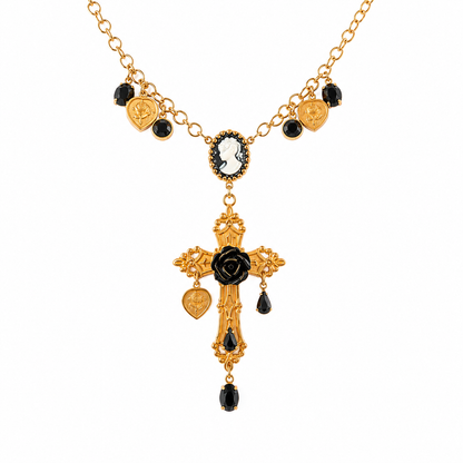 Collar con cruz ornamental, camafeo y cristales negros