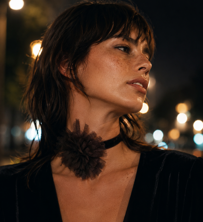 Choker Negro Flor Gasa Azabache