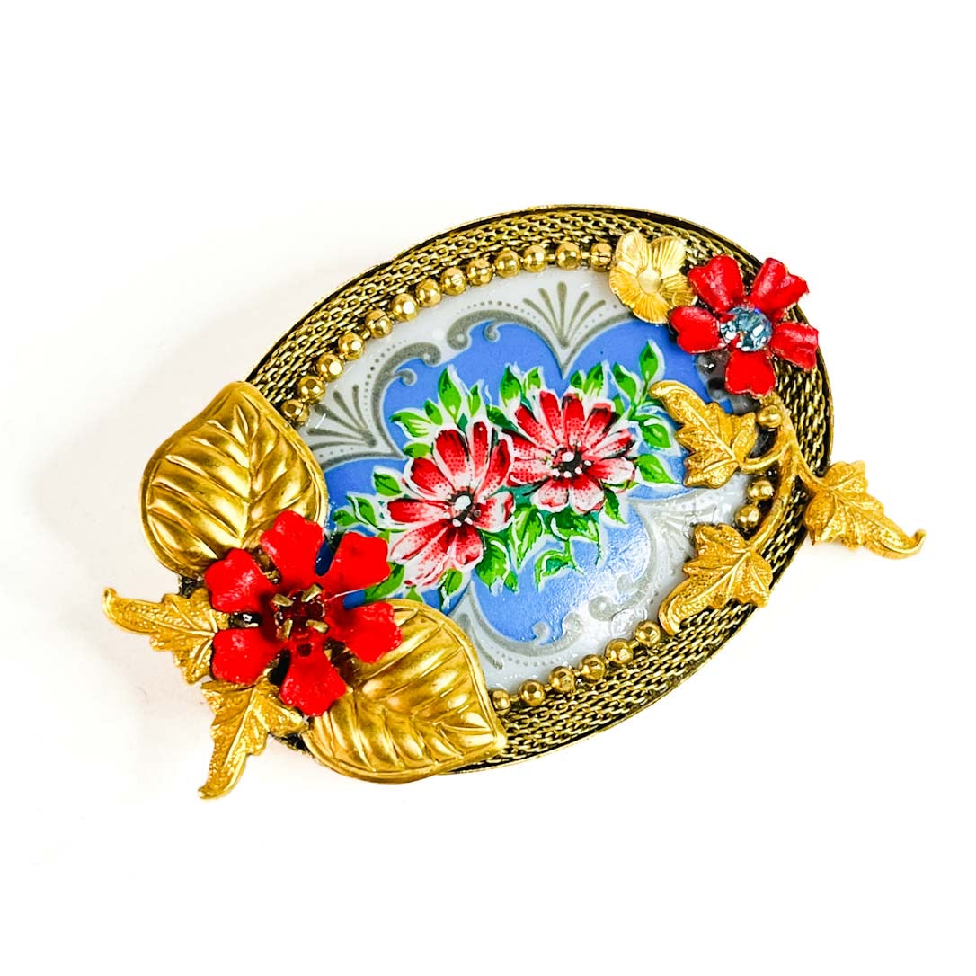 Prendedor camafeo  floral porcelana 