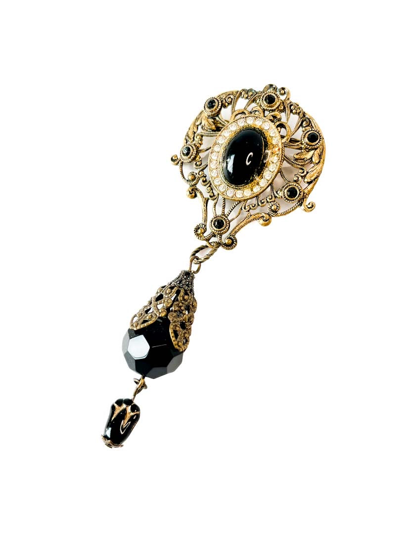 Prendedor vintage estilo victoriano con filigranas