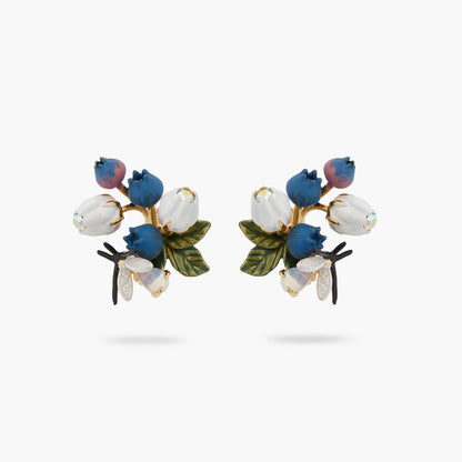 aros arandanos y flores blancas les nereides