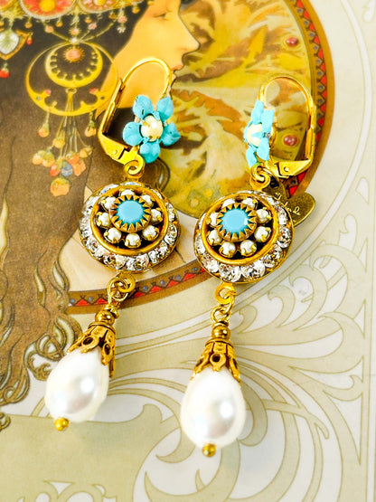 aros colgantes con cristales y perlas