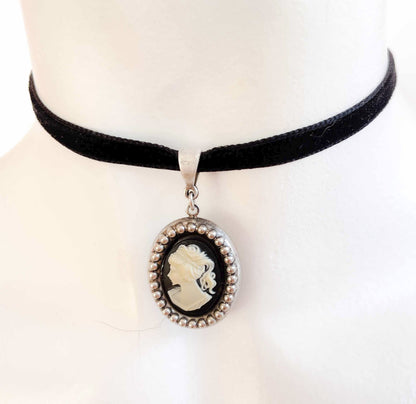 gargantilla choker camafeo negro cinta de terciopelo