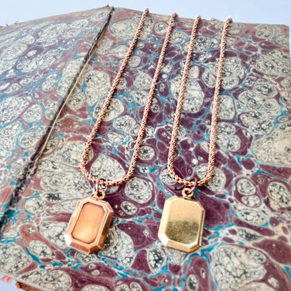 collar vintage para guardar fotos