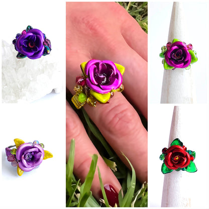 anillos hechos a mano con rosas multicolor