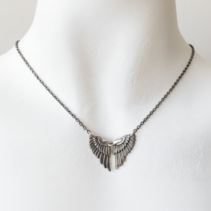 collar colgante alas pequeñas