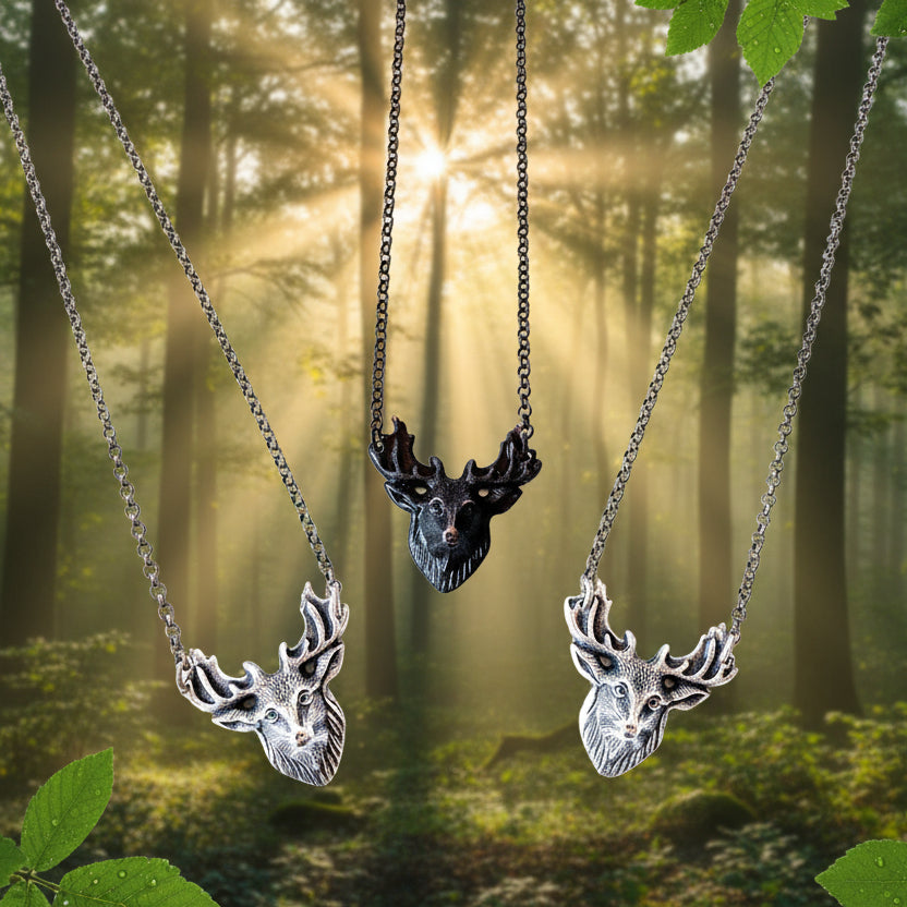 collares colgante ciervo plateado y negro